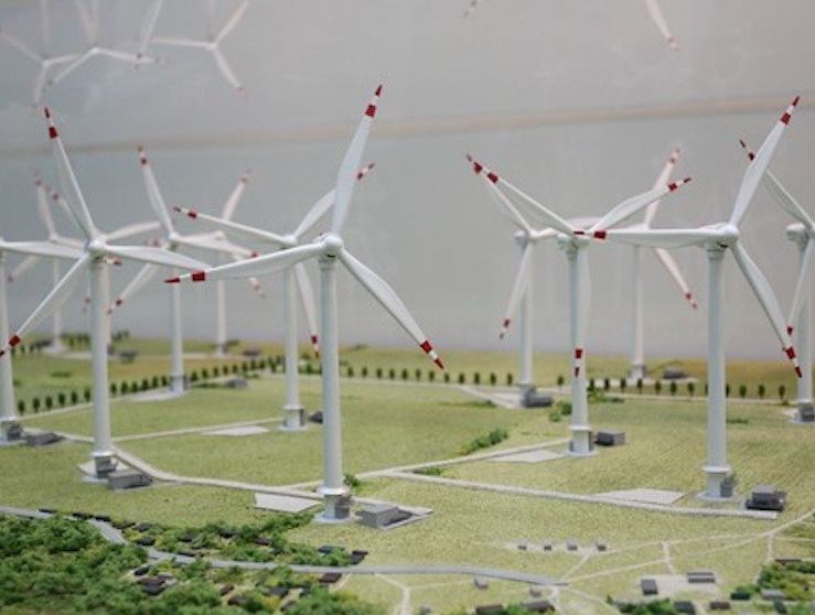 Альтернативная энергетика. «Электроуралмонтаж» принимает участие в строительстве первого в России ветропарка мощностью 35 МВт